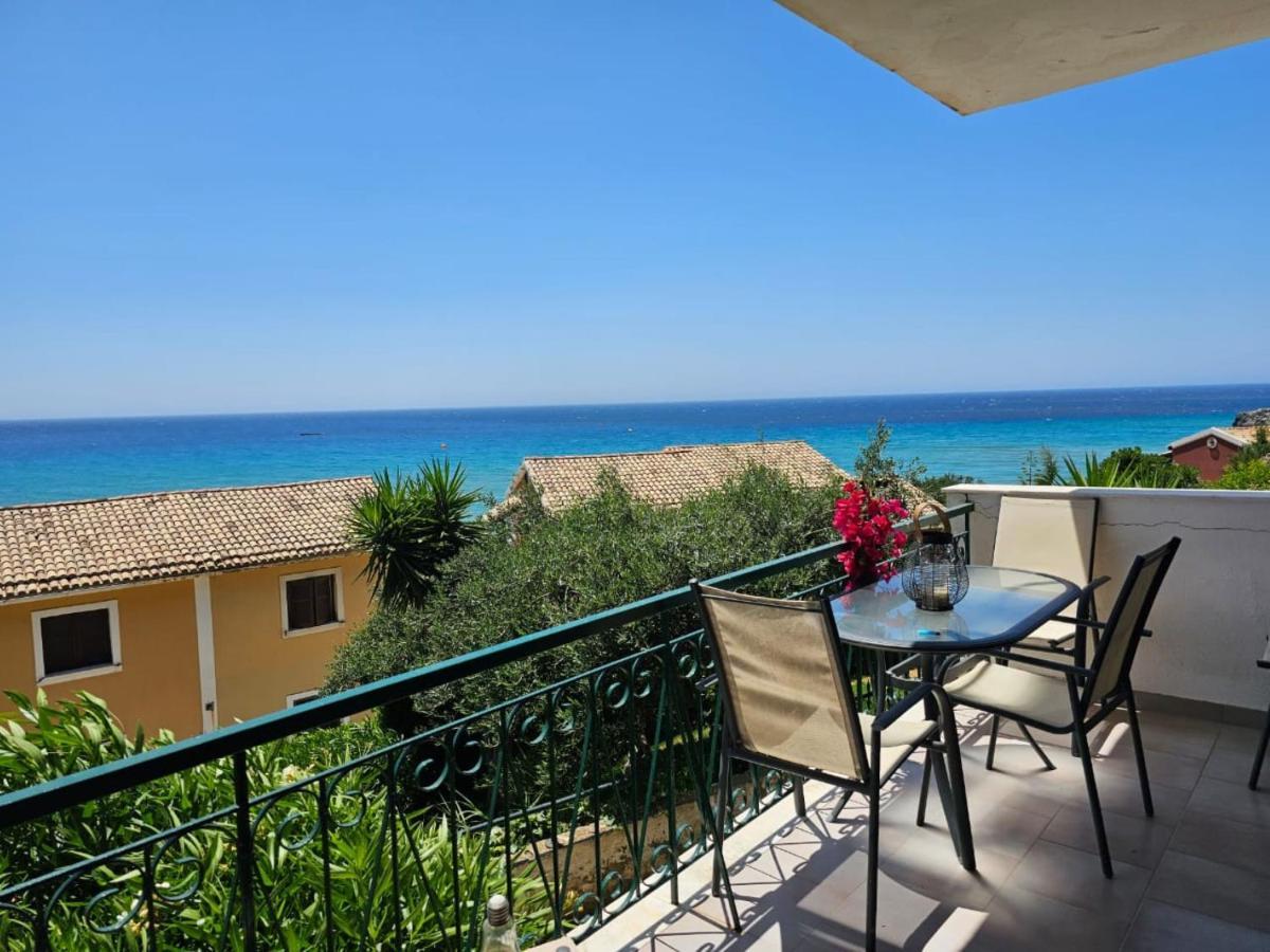 Standart Apartments , Glyfada Beach Екстер'єр фото